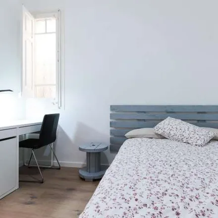 Rent this 4 bed apartment on Can Oliveras in Carrer d'Enric Prat de la Riba, 306