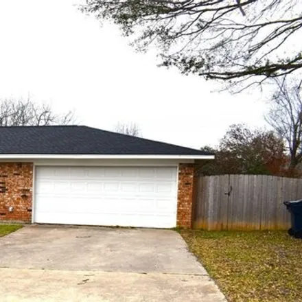 Image 1 - 255 Summit Street, Rockdale, TX 76567, USA - House for sale