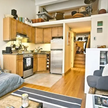 Image 4 - 12 Stoneholm Street, Boston, MA 02228, USA - Apartment for rent