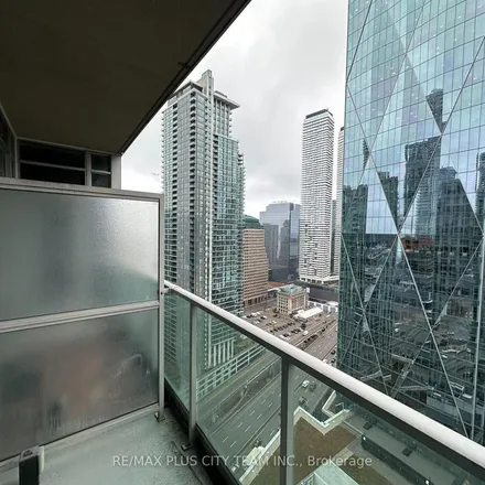 Image 9 - 18 Yonge Street, Old Toronto, ON M5E 2A1, Canada - Apartment for rent