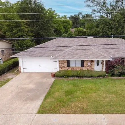 Buy this 4 bed house on 1578 East Devine Street in Tyler, TX 75701