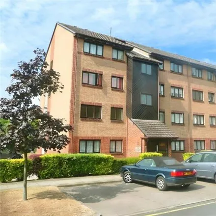 Buy this 2 bed apartment on Cricketers Close in London, DA8 1TX