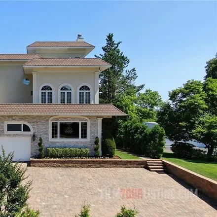 Image 2 - 1205 Todt Hill Road, Todt Hill, New York, NY 10304, USA - House for sale