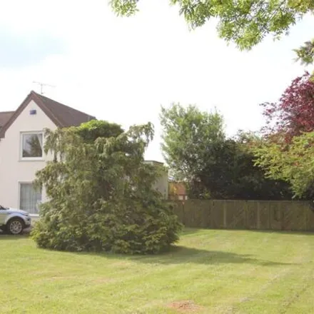 Rent this 5 bed house on Crews Hill Golf Course in Cattlegate Road Crews Hill, London