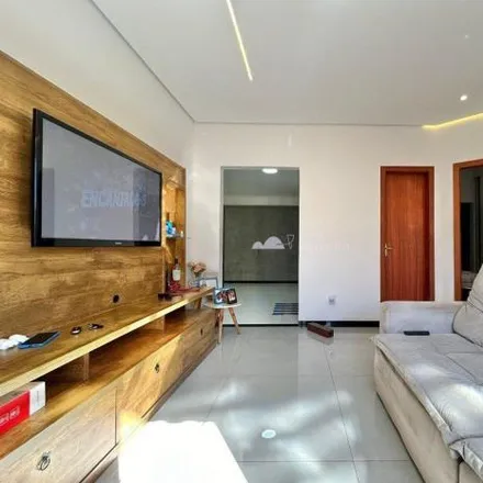 Buy this 2 bed house on Rua Diva in Piratininga, Belo Horizonte - MG