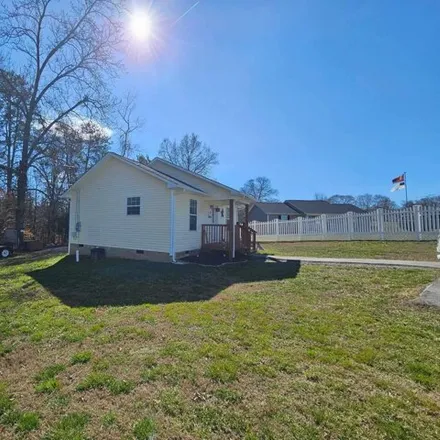 Image 9 - Dee Dee Court, White Pine, TN 37890, USA - House for sale