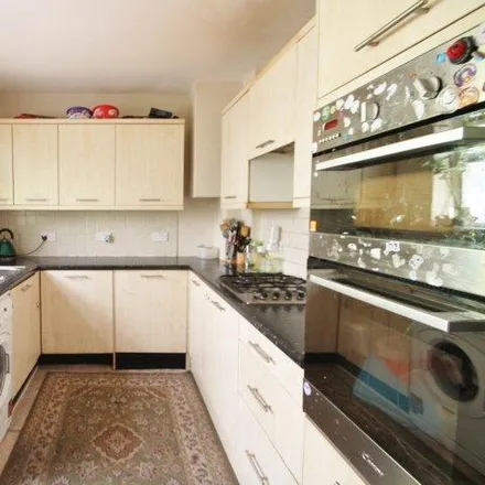 Rent this 3 bed townhouse on Lansbury Avenue in North Feltham, London