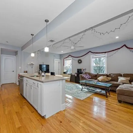 Image 1 - 4 Sumner Street, Boston, MA 02125, USA - Apartment for rent