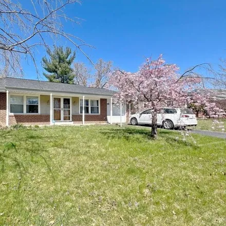 Rent this 3 bed house on 1803 N Argonne Ave in Sterling, Virginia