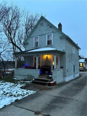 Buy this 2 bed house on 79 McNaughton Street in Akron, OH 44305