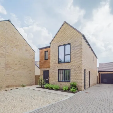 Rent this 4 bed house on Janes Grove in Bath, BA2 5FH
