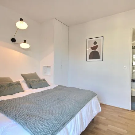 Image 1 - 5-5ter Rue Castéja, 92100 Boulogne-Billancourt, France - Apartment for rent