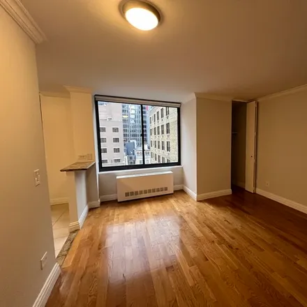 Image 3 - W 48th St, Unit 15B - Apartment for rent