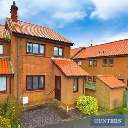 Buy this 3 bed house on St Quintin Park in Brandesburton, YO25 8QN