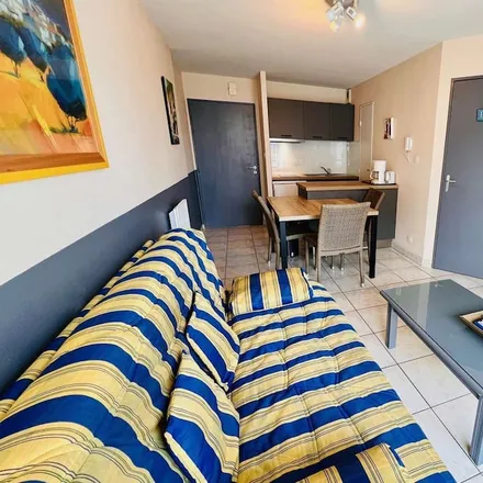 Image 4 - Morbihan, France - Apartment for rent