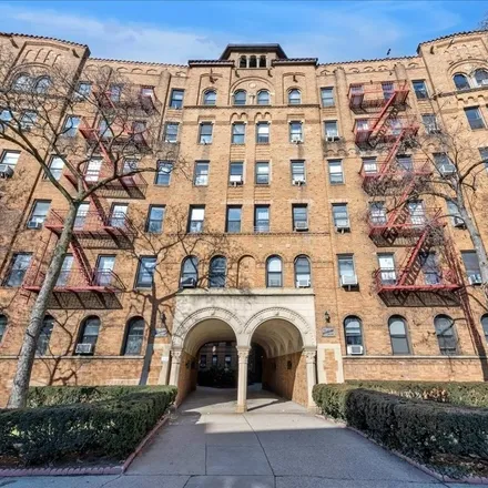 Buy this 1 bed condo on 83-44 Lefferts Boulevard in New York, NY 11415