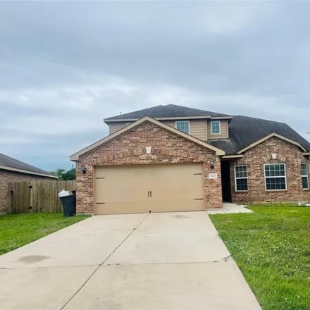 Rent this 4 bed house on 1762 Pink Sapphire Drive in Brazoria County, TX 77583
