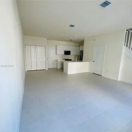 Image 7 - NW 36 ST@NW 79 AV, Northwest 36th Street, Doral, FL 33166, USA - Townhouse for rent