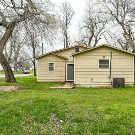 Image 1 - 766 North 11th Street, Guthrie, OK 73044, USA - House for sale