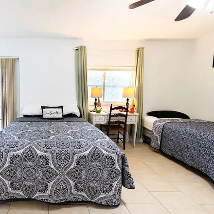 Image 6 - Cape Coral, FL - Apartment for rent