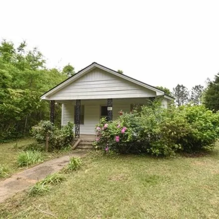 Buy this 2 bed house on 329 Bowen Street in Berry, Fayette County