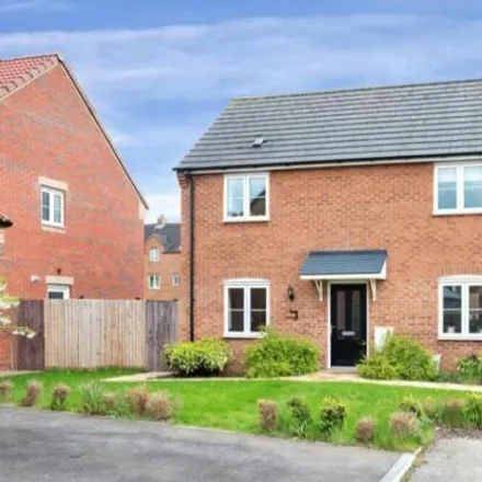 Buy this 3 bed house on Osprey Close in Austerby, PE10 0GU