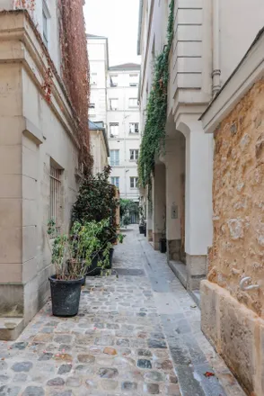 Image 3 - 7a Rue des Fontaines du Temple, 75003 Paris, France - Apartment for rent