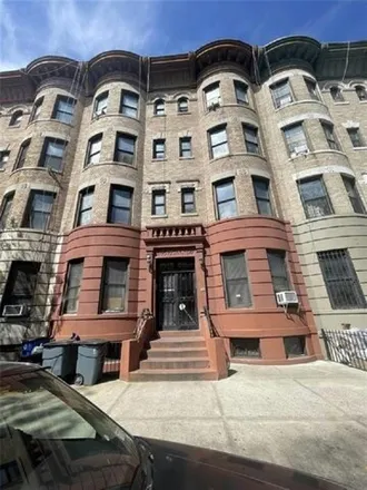 Buy this studio house on 248 New York Avenue in New York, NY 11216