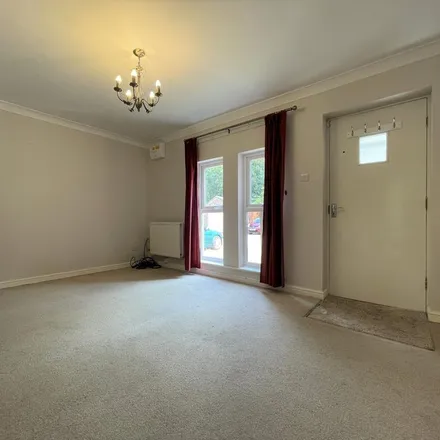 Image 3 - Wards Stone Park, Easthampstead, RG12 0GF, United Kingdom - Townhouse for rent