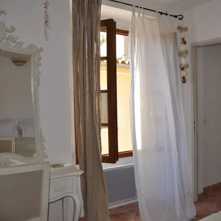 Image 4 - Avenue de Provence, 83990 Saint-Tropez, France - Apartment for rent