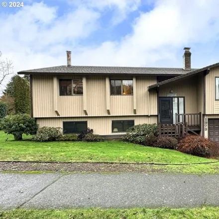 Buy this 5 bed house on 1979 Southwest Willow Parkway in Gresham, OR 97080
