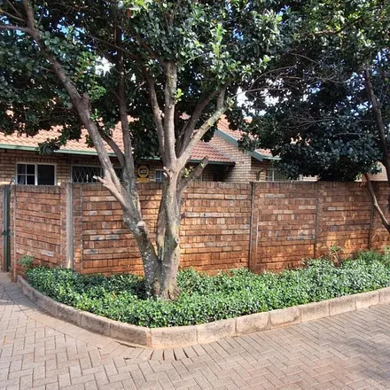 Image 3 - 84 Piet Low Street, Lynnwood Ridge, Gauteng, 0041, South Africa - Apartment for rent
