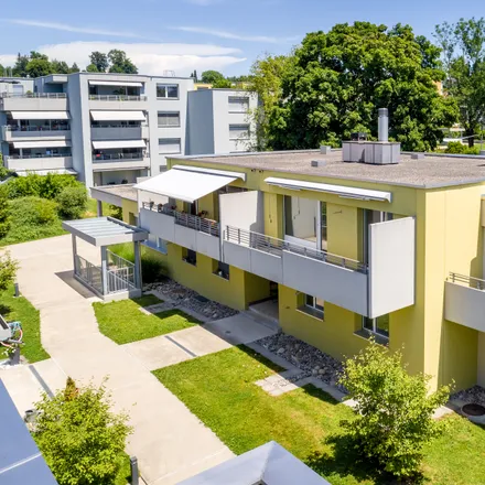 Rent this 4 bed house on Talweg 118 in 8610 Uster, Switzerland