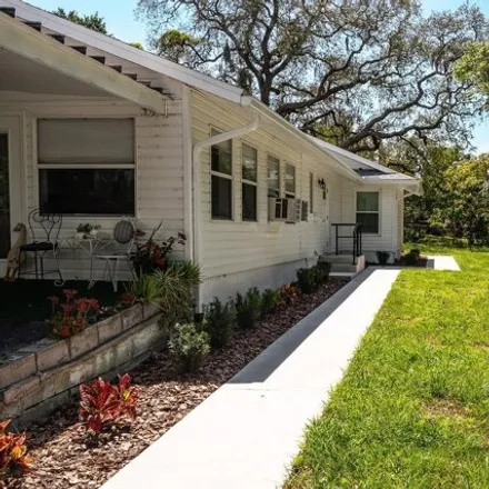 Rent this 1 bed house on 6866 Osceola Drive in Tangerine, Orange County
