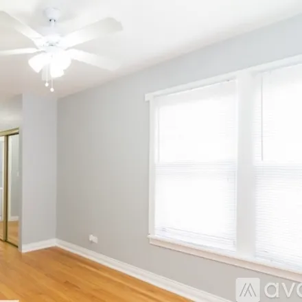 Image 3 - 3259 W Wrightwood Ave, Unit 1 - Apartment for rent