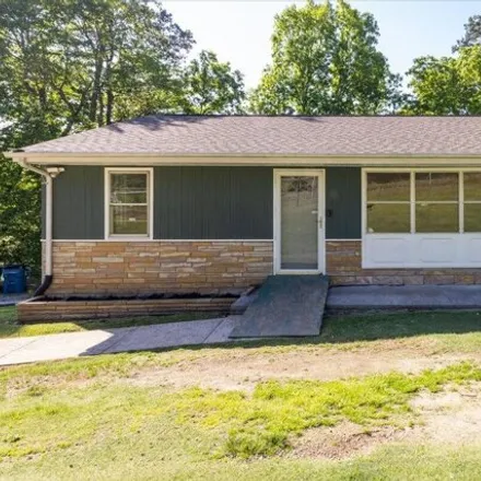 Buy this 3 bed house on 174 Longview Drive in Beverly Hills, Walker County