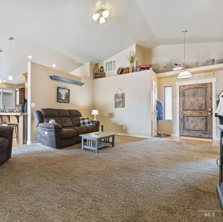 Image 6 - Hackberry Court, Caldwell, ID 83651, USA - House for sale