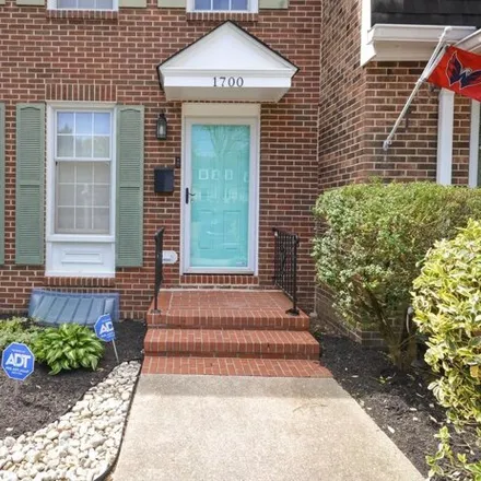 Buy this 3 bed condo on 1714 Dryden Way in Crofton, MD 21114