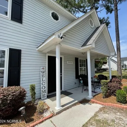 Image 2 - 7392 Quail Woods Road, New Hanover County, NC 28411, USA - House for sale