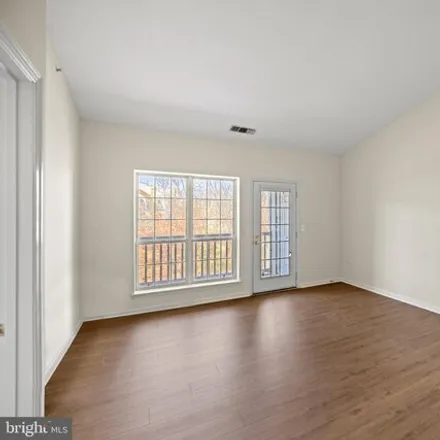 Image 9 - 4560 Strutfield Lane, Alexandria, VA 22311, USA - Condo for sale