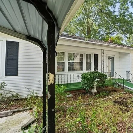 Buy this 3 bed house on 753 Shands Street in Clinton, SC 29325