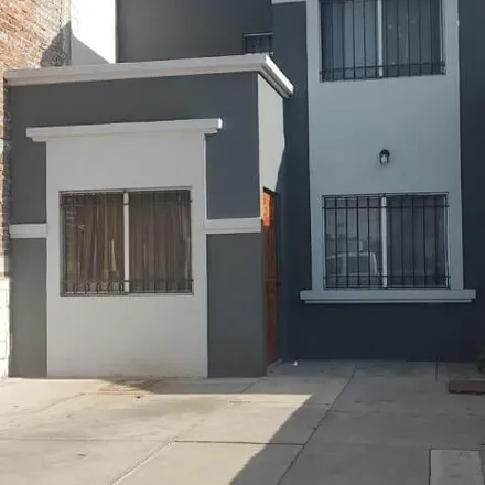 Rent this 3 bed house on Calle Privincia de Cáliz 158 in Diamante Privada, 36633 Irapuato