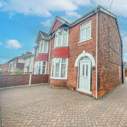 Buy this 3 bed duplex on Mary Street in Scunthorpe, DN15 7QA