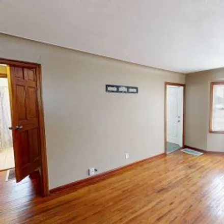 Buy this 3 bed apartment on 1201 Olson Street in Five Points - Library Village, Toledo