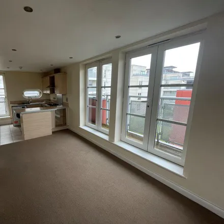 Image 3 - Flats 1-4, 33 Watkin Road, Leicester, LE2 7HY, United Kingdom - Apartment for rent