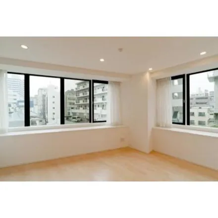 Rent this 1 bed apartment on Trop beau in Yanagi-dori, Shimomeguro 2-chome
