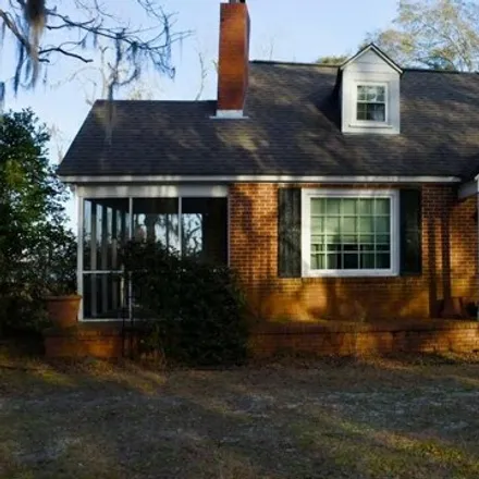 Buy this 4 bed house on 373 Riverside Drive in Eufaula, AL 36027