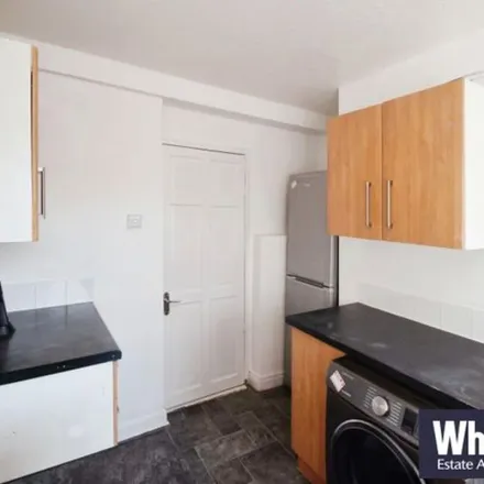 Rent this 2 bed townhouse on Guildhall Road in Hull, HU1 2AR