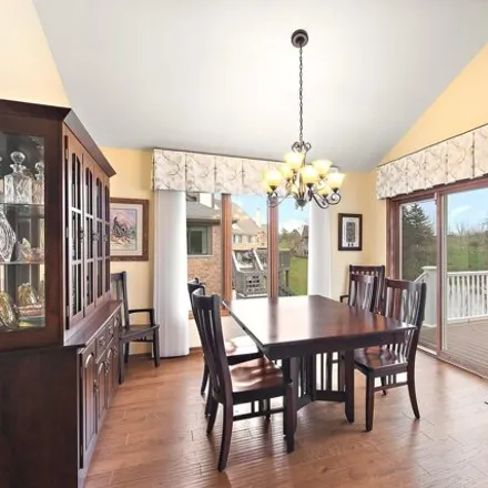 Image 7 - 10633 Golf Road, Orland Park, Orland Township, IL 60462, USA - House for sale