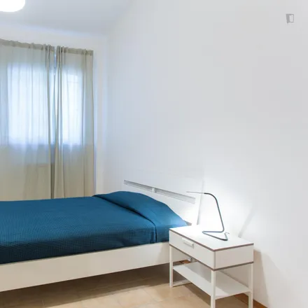 Rent this 3 bed room on Via Ulderico Ollearo in 20155 Milan MI, Italy